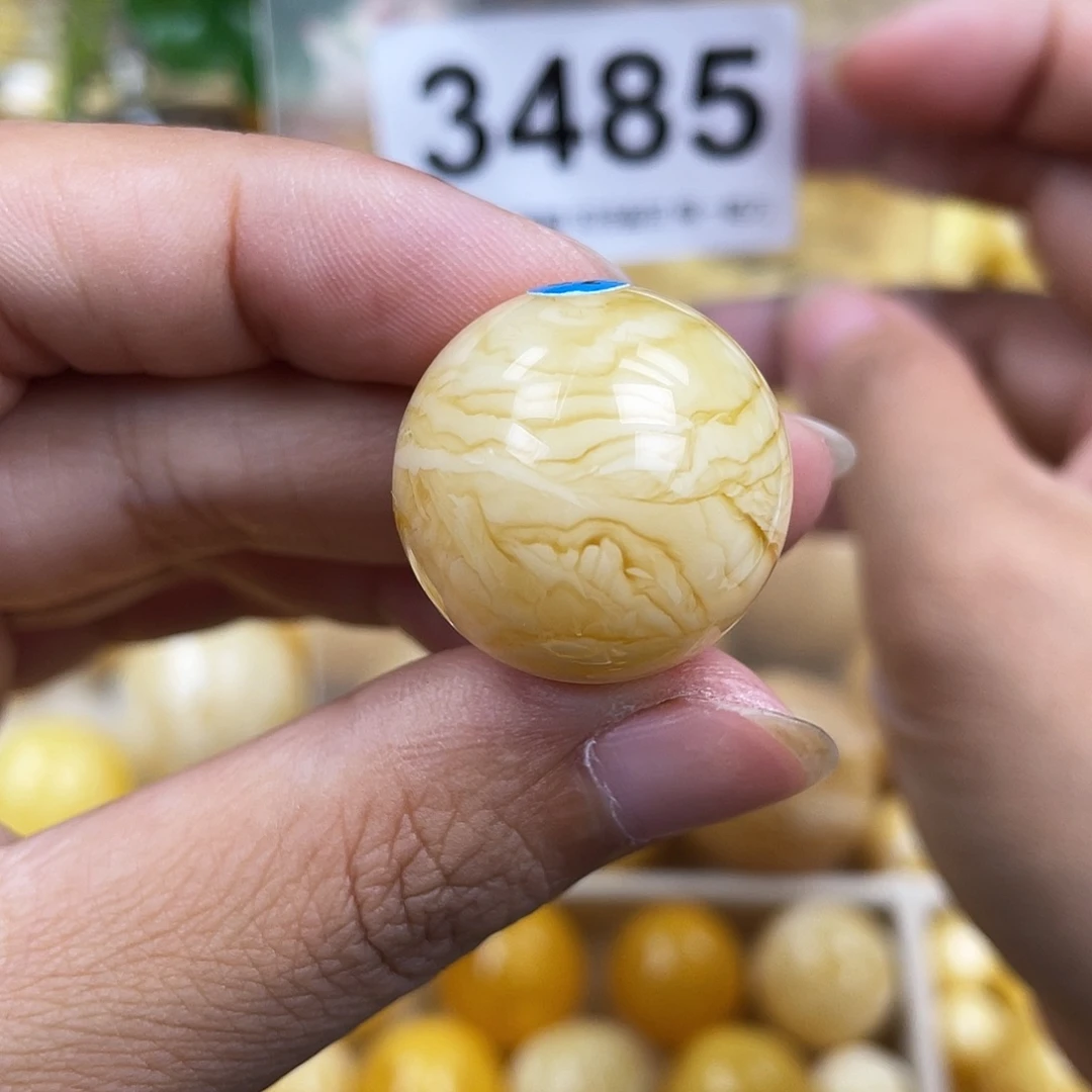 琥珀未镶嵌珠宝奇石23.1粉