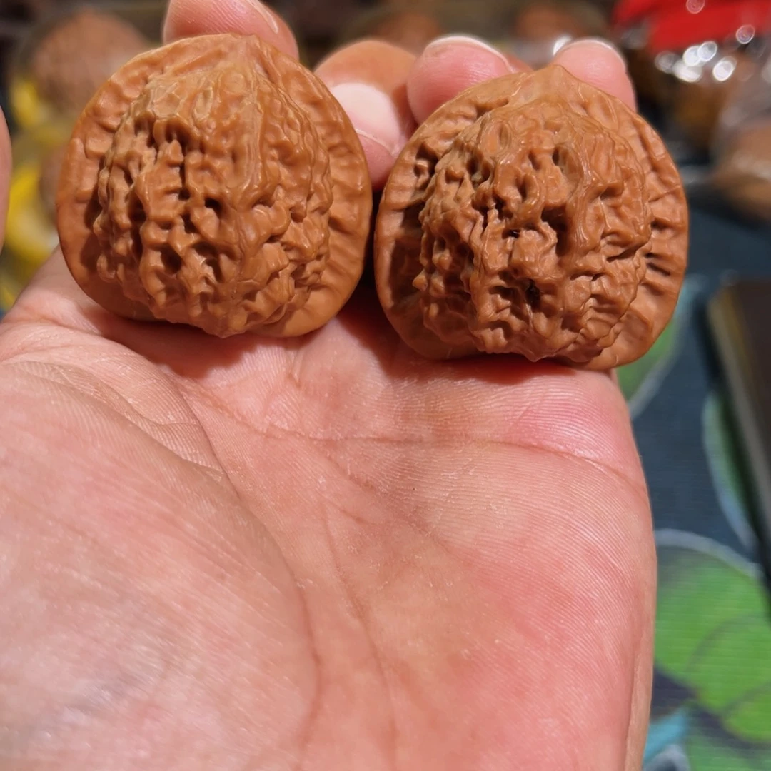 文玩核桃把件瓷娃娃38