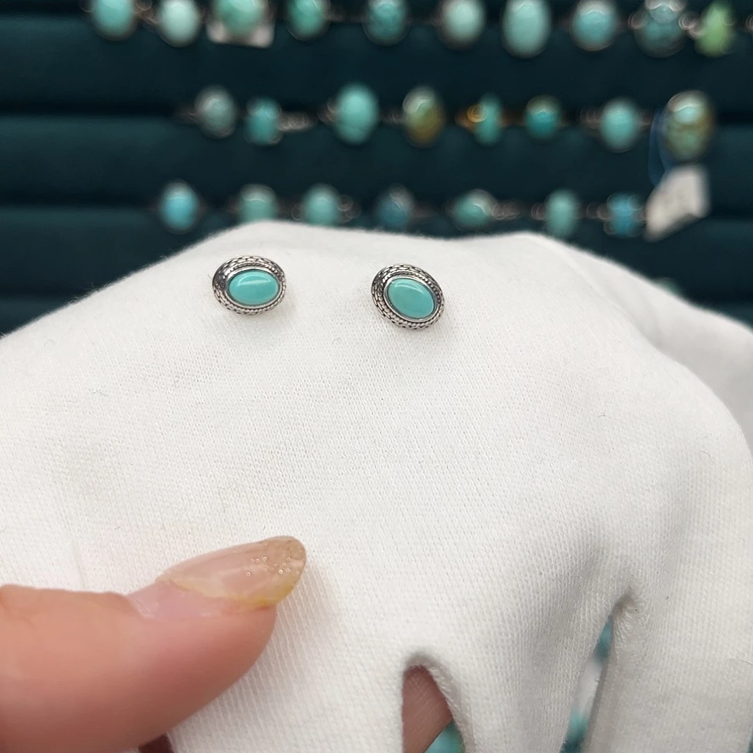 绿松石绿松石未镶嵌