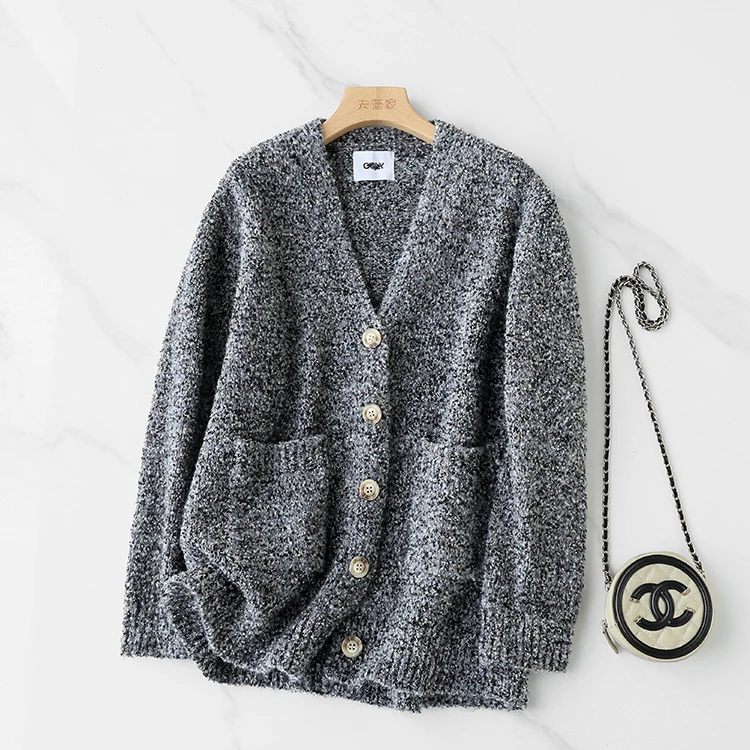 宽松显瘦V领针织开衫外套毛衣女冬