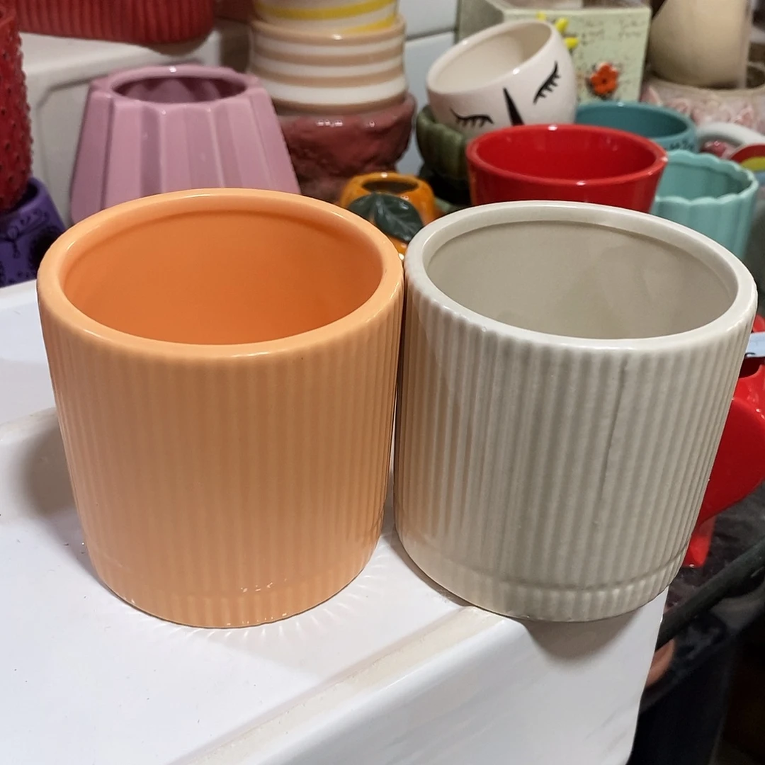 摆件陶陶盆有孔 瑕疵介意勿拍