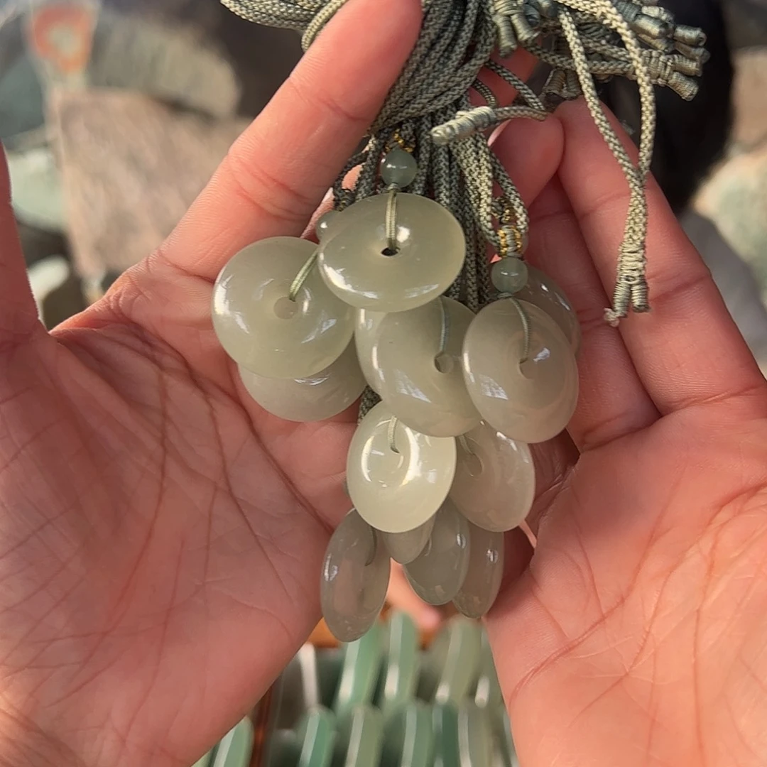 绿东陵冰晴水平安扣拍一发一福利无证书