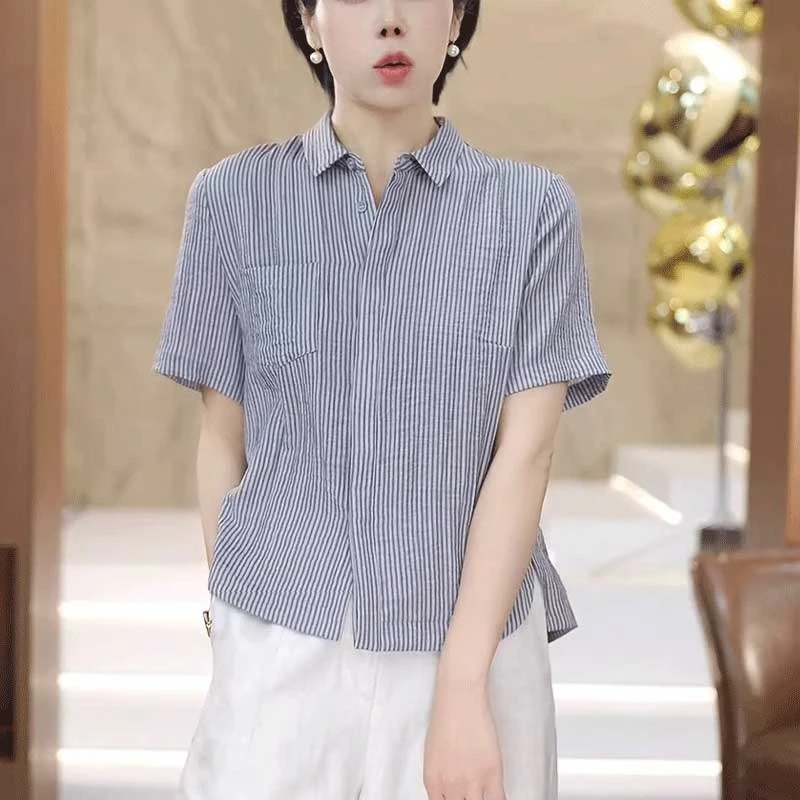 高级撞色条纹短袖衬衫女2025年夏季新款宽松休闲显瘦衬衣减龄上衣