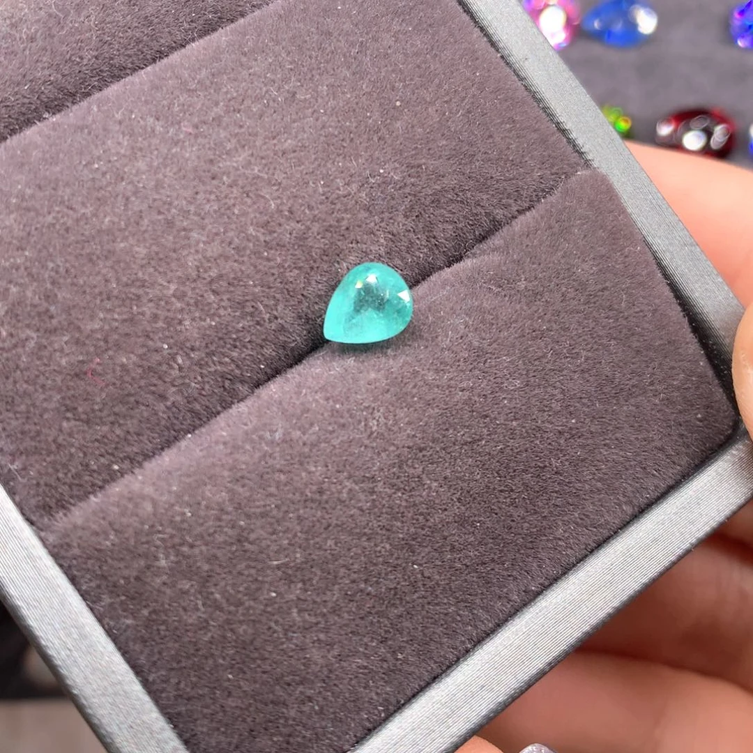 帕拉依巴碧玺1.17克拉未镶嵌