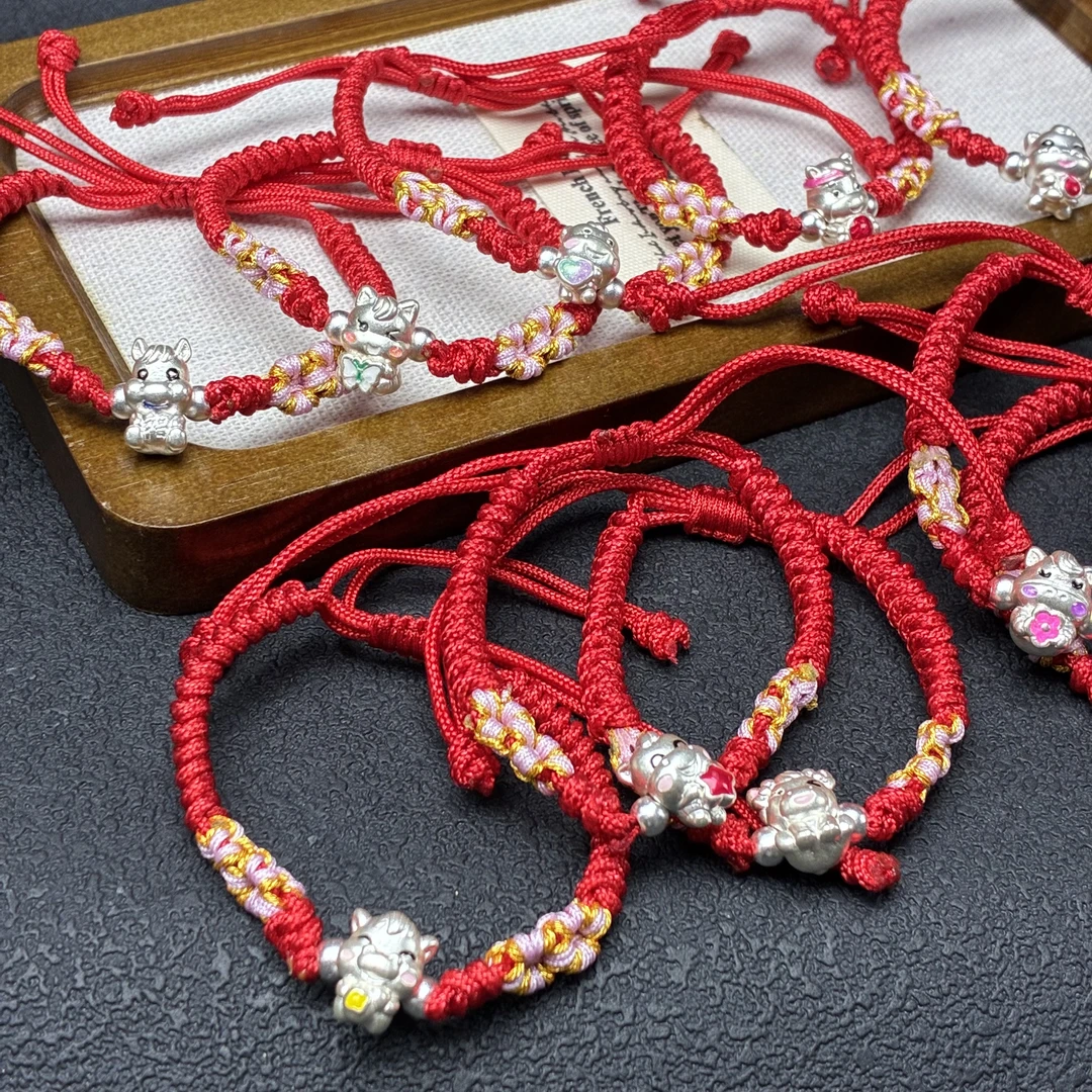 君派 足银手链 【马年红绳】足银999本命年红绳编织成品随机发款式