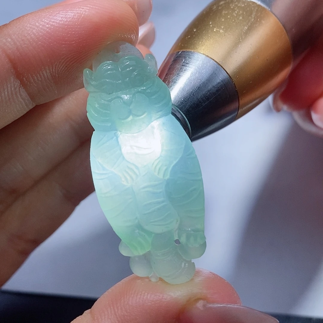 未镶嵌定制翡翠翡翠