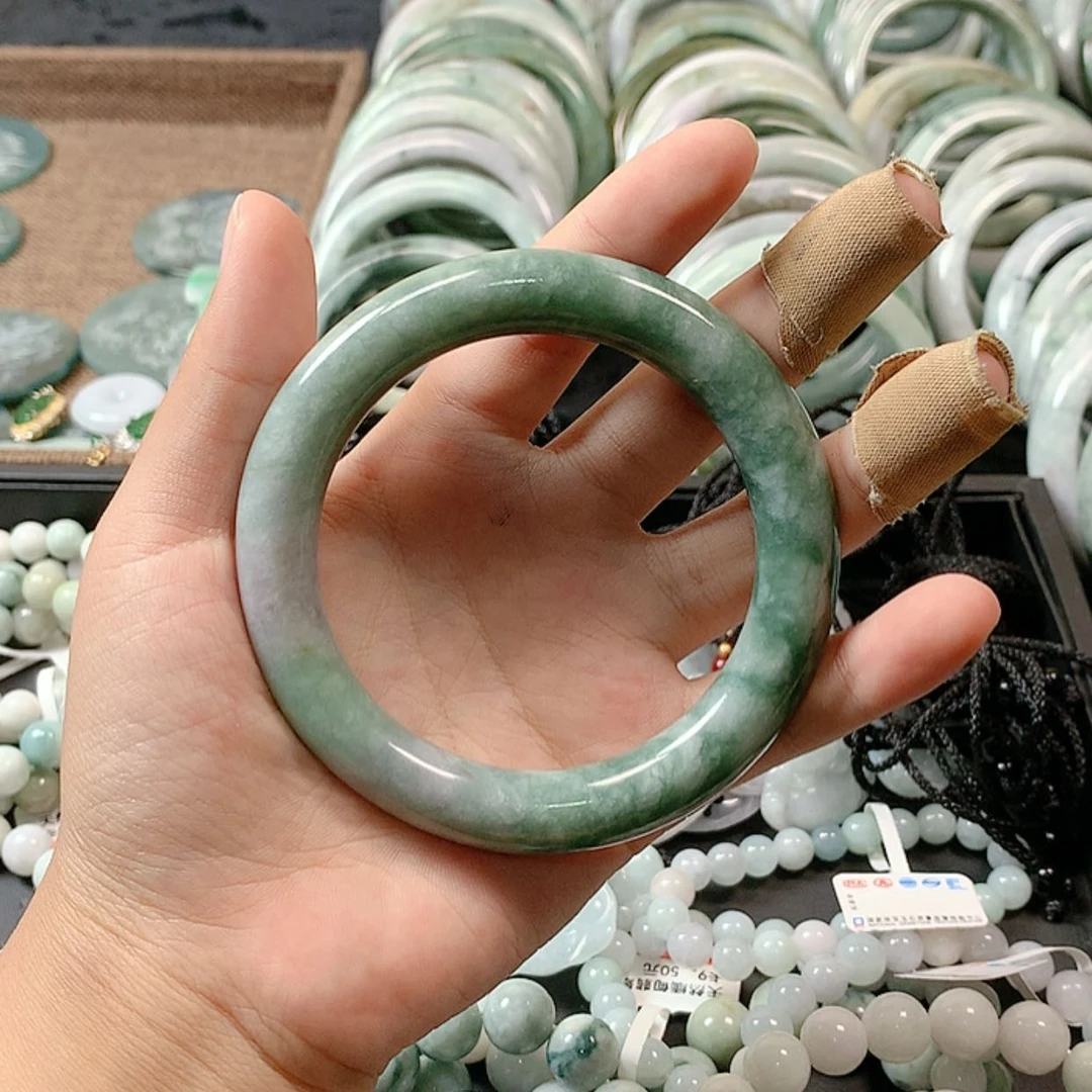 【闪购商品】颈饰未镶嵌翡翠?***ゝ夜未央