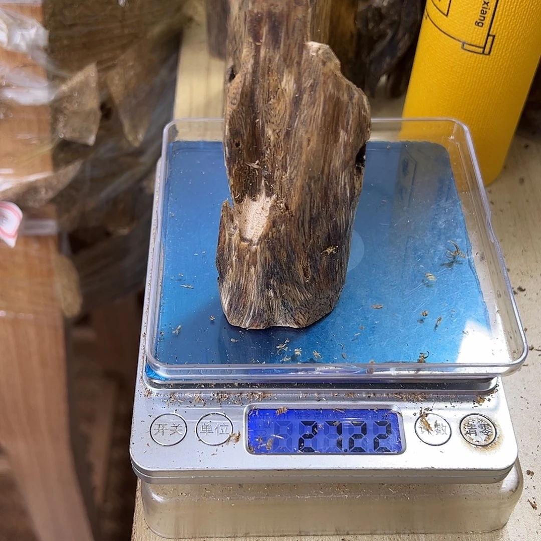 香料绿奇楠虫漏21克陆河