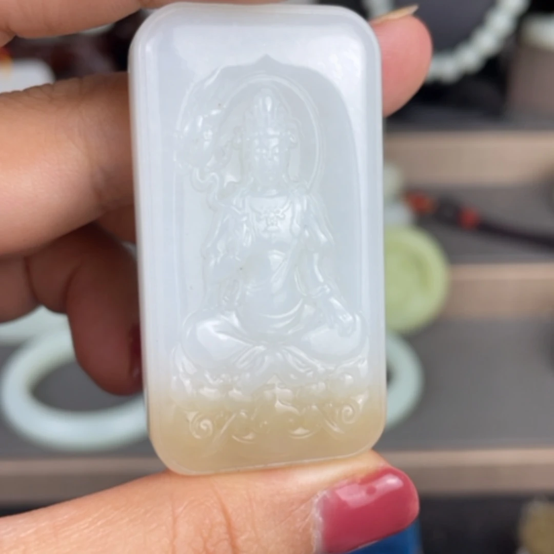 【闪购商品】颈饰未镶嵌和田玉