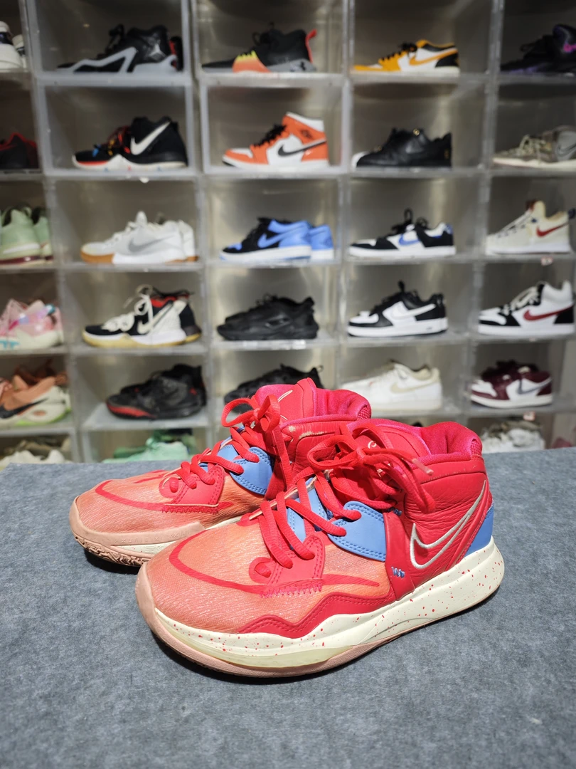 A37.5码Nike  欧文8 中帮  Air Zoom 篮球鞋 男女同款 粉红