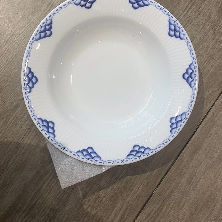 8寸唐草草帽盘陶瓷的