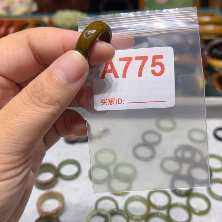 爆****南红玛瑙合金手镯