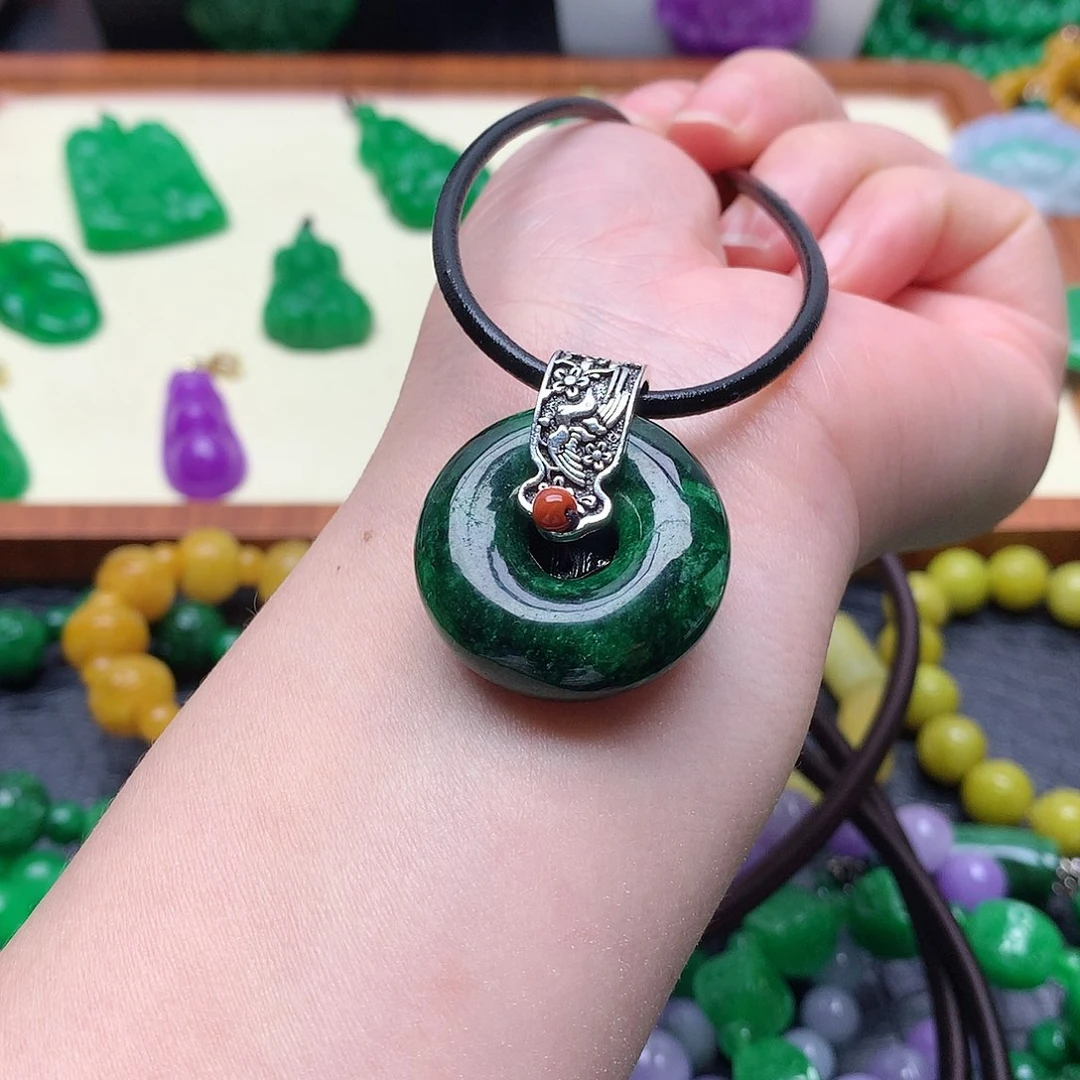 非金属无高货吊坠