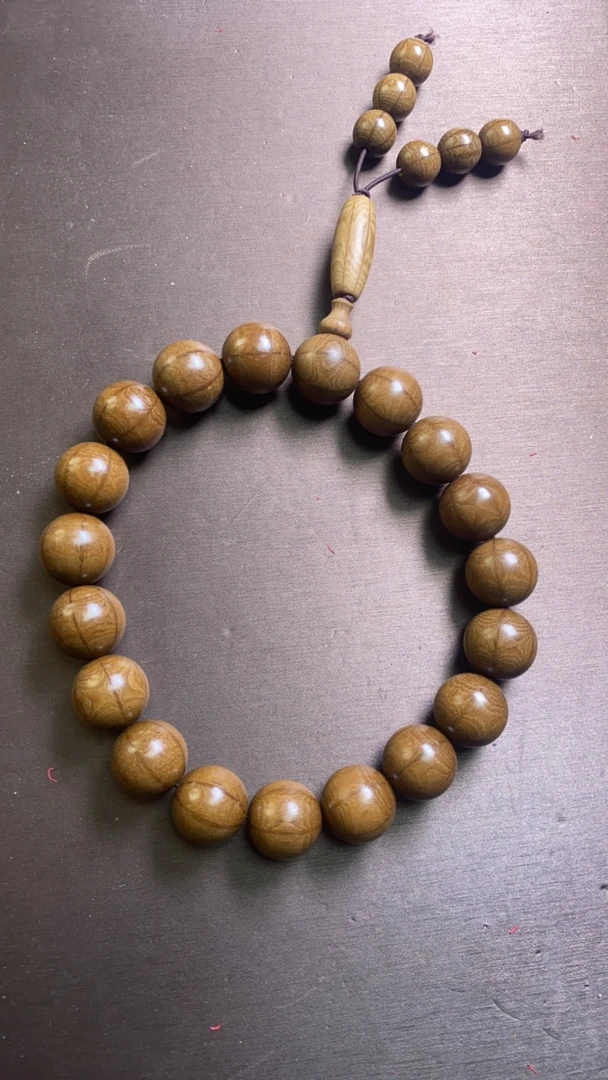 六道木手持长串223