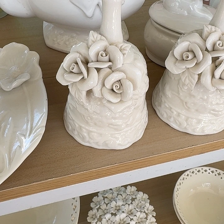 重工手工捏花铃铛