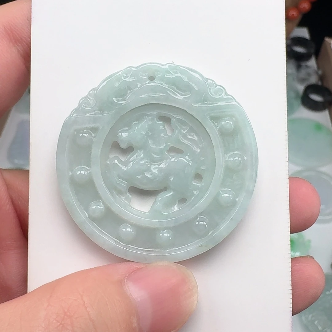 翡翠未镶嵌颈饰天然翡翠