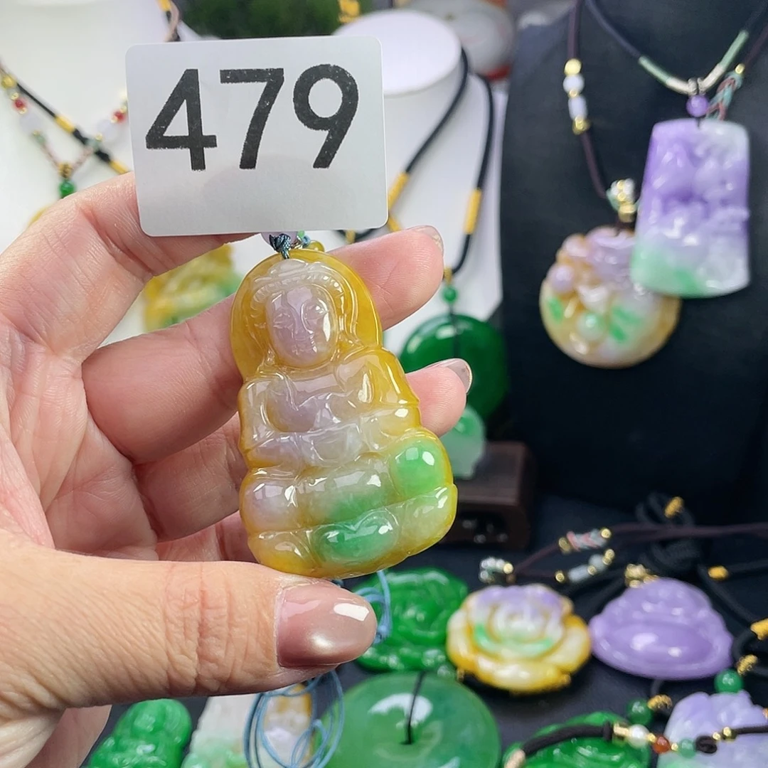 翡翠未镶嵌吊坠(赠链)