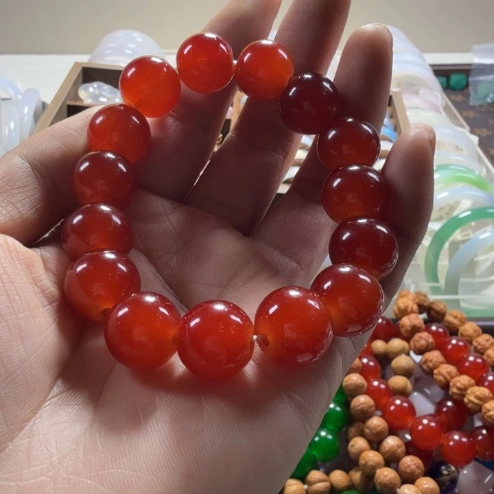 玛瑙/玉髓未镶嵌手镯炎灿好物专属链接