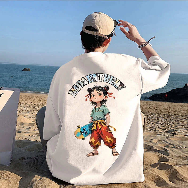 2025春夏新款国潮痞帅大码爆款哪吒印花上衣宽松纯棉短袖t恤男生