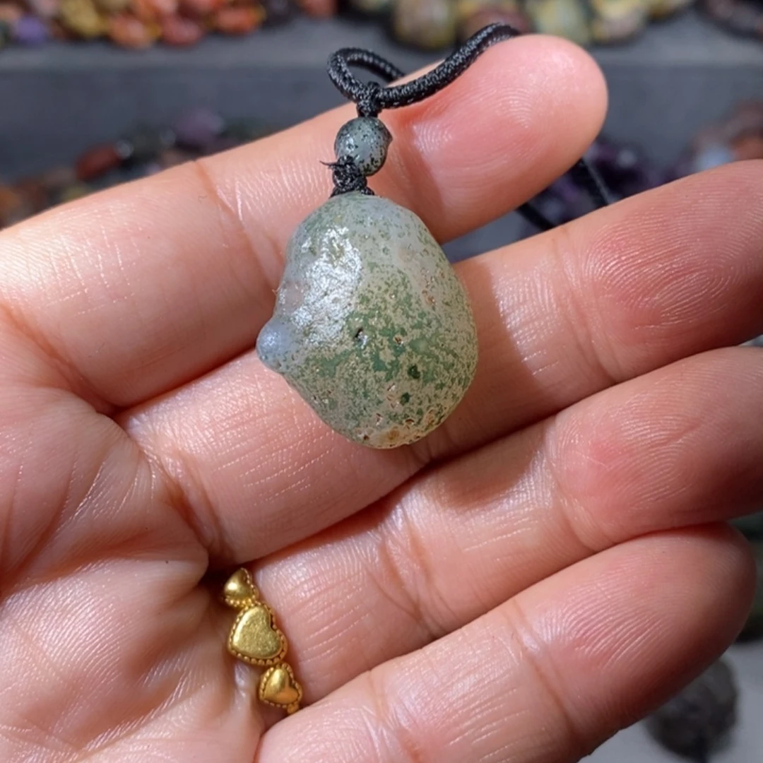 未镶嵌玛瑙/玉髓珠宝奇石