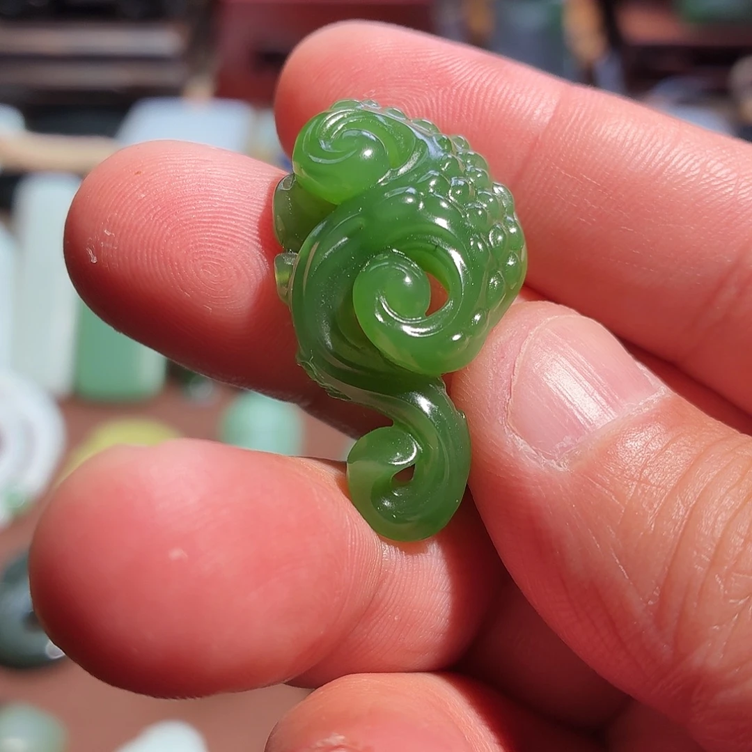 和田玉（碧玉）未镶嵌颈饰