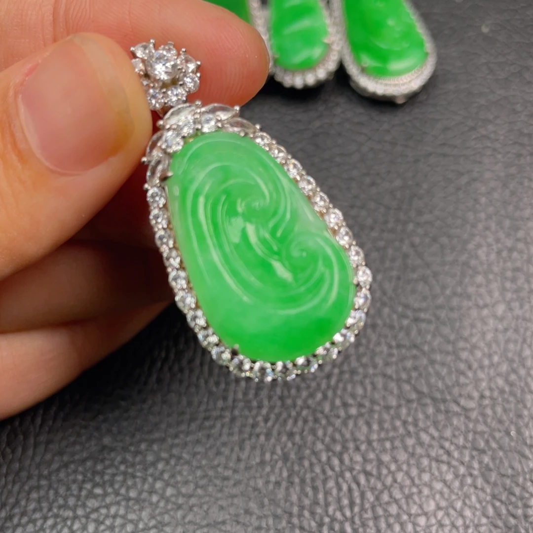 翡翠吊坠(不含链)银S925镶嵌