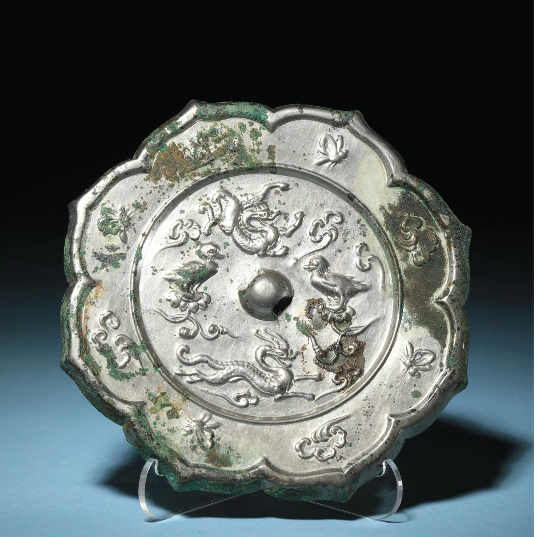 【2025春拍铜镜】2289,清,少见版双鸳鸯双龙镜-全品