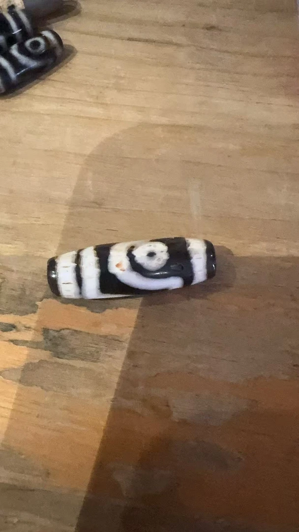 藏地密码，藏式珠子 111