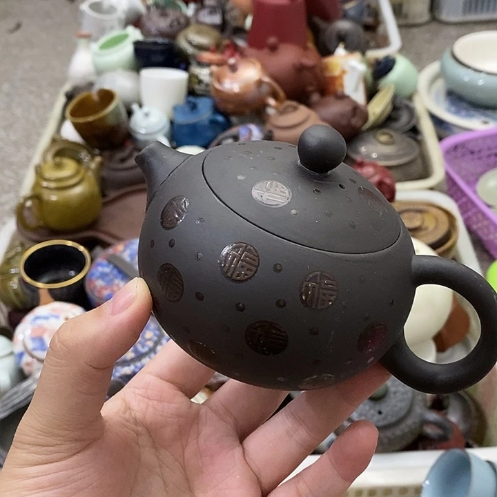 陶瓷艺术品及陶瓷壶