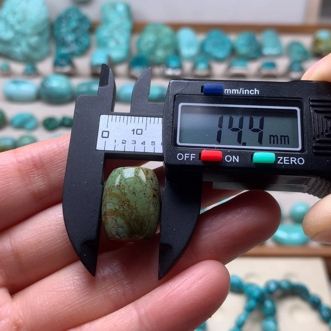 未镶嵌绿松石挂件