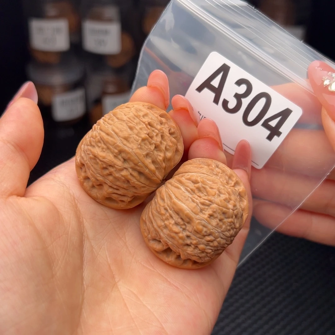 文玩核桃吊坠铁锤40