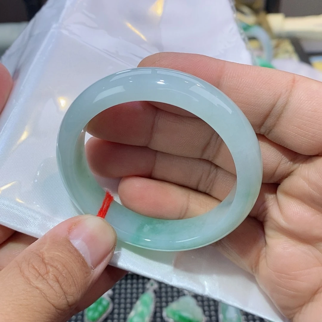 【闪购商品】翡翠手镯未镶嵌翡翠手镯