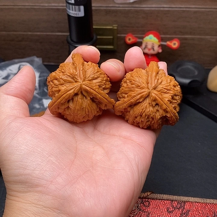 二***爷把件文玩核桃白奔