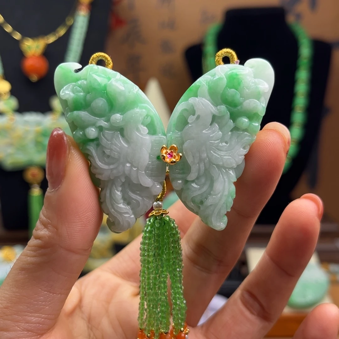 翡翠未镶嵌颈饰天然翡翠