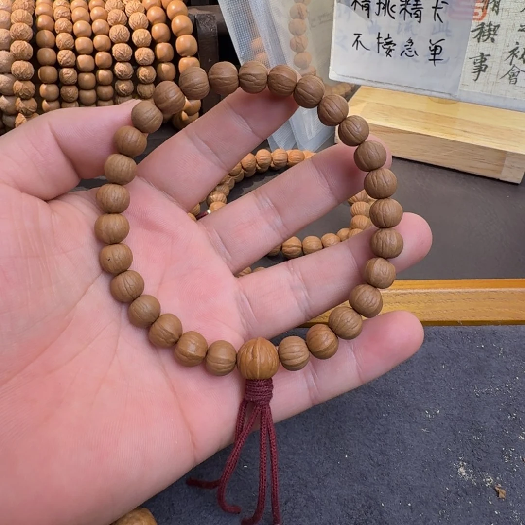 猴头核桃吊坠10小南瓜手持 三维同尺