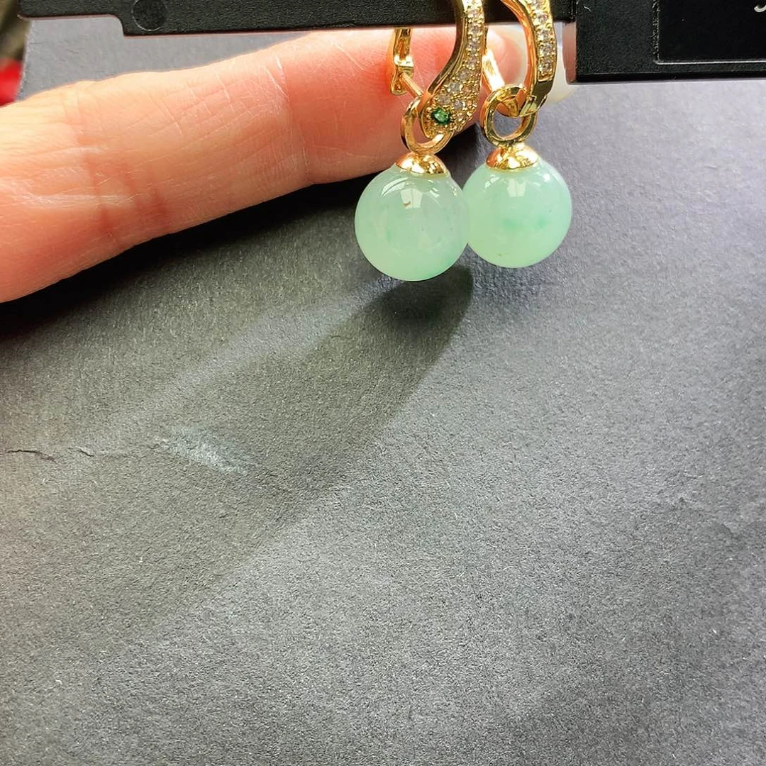 石英质玉合金耳坠