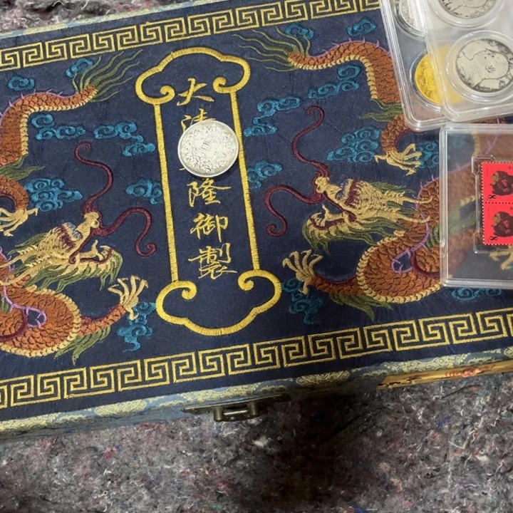 瓷片都是自己家的拍就完
