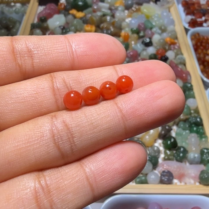和田玉未镶嵌珠宝半成品卡6