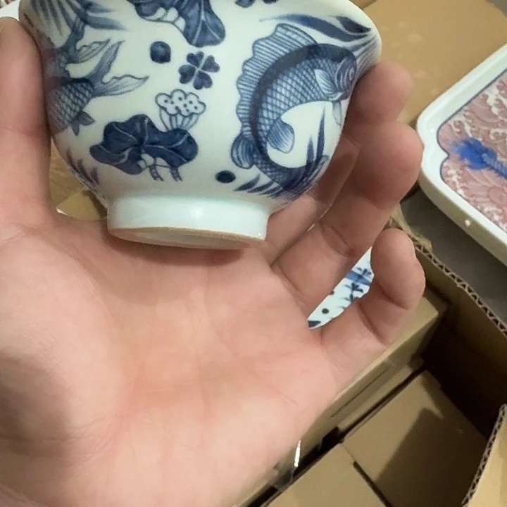 摆件青花鱼藻纹大压手