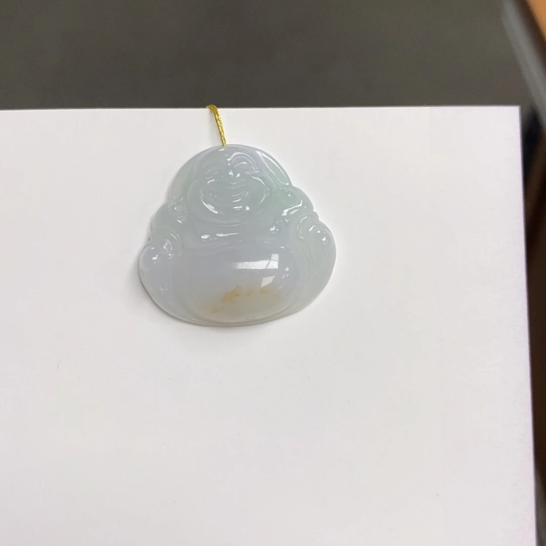 翡翠颈饰未镶嵌佛公