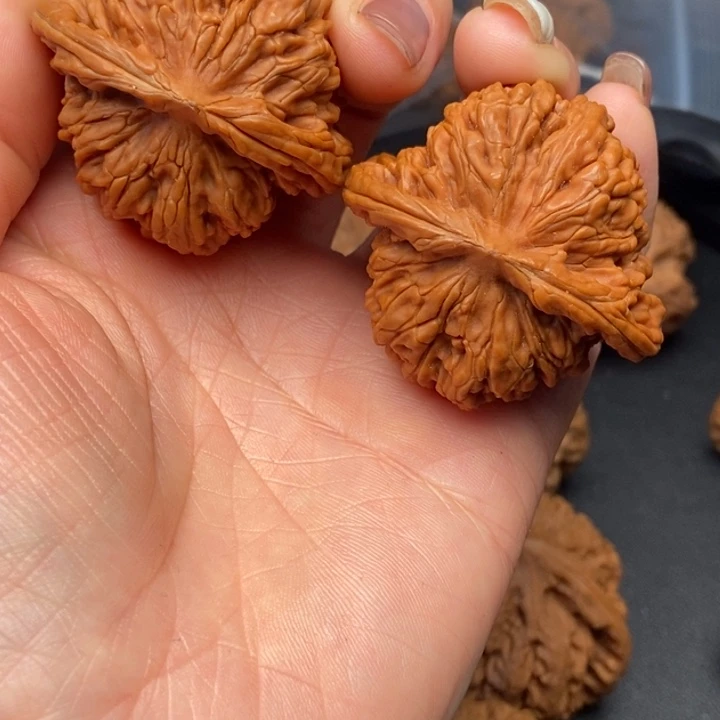 水***青文玩核桃吊坠四座楼