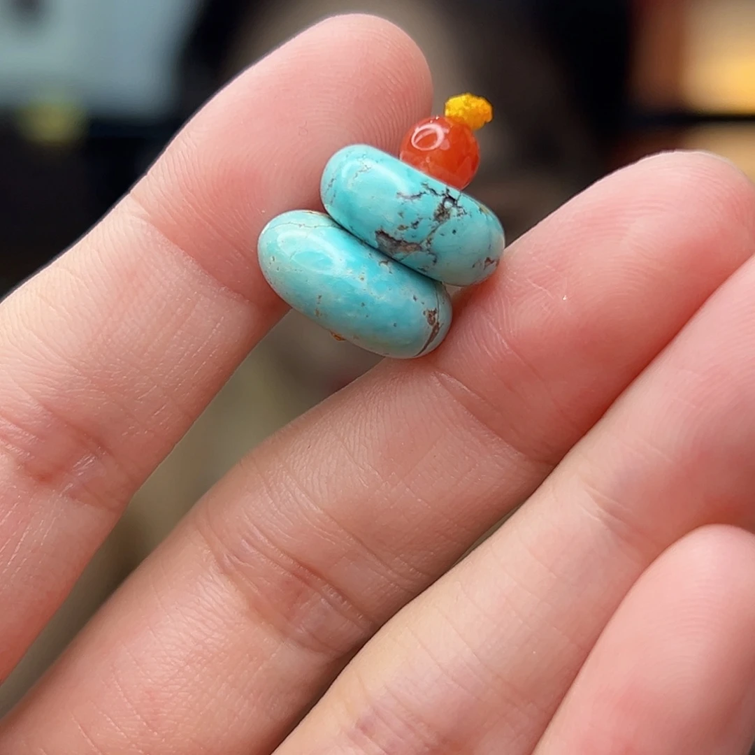 南红玛瑙未镶嵌珠宝奇石