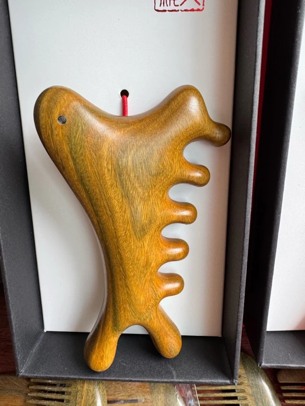 四合一按摩梳梳头阿根庭绿檀五齿宽齿正宗刮痧玄黄按摩梳子家用