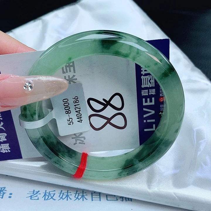 翡翠手镯未镶嵌缅甸天然a货翡翠手镯