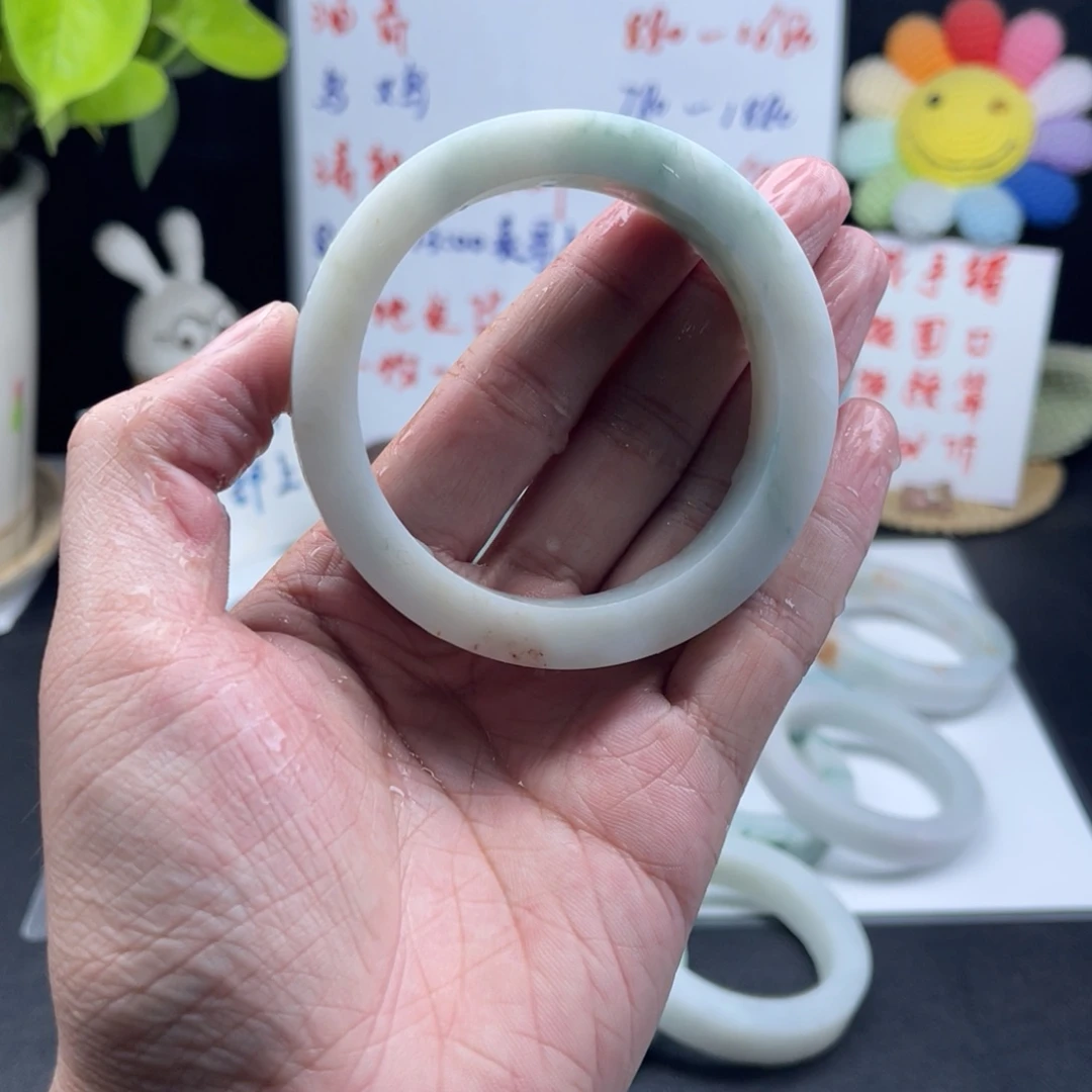【闪购商品】定制翡翠手镯未镶嵌