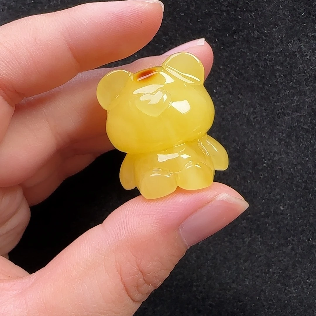 蜜蜡未镶嵌珠宝奇石