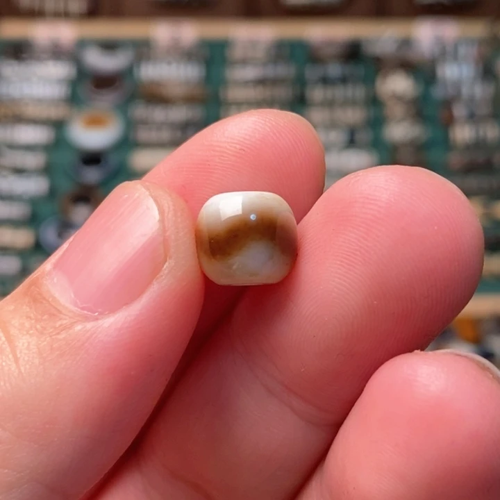 未镶嵌玛瑙/玉髓珠宝半成品