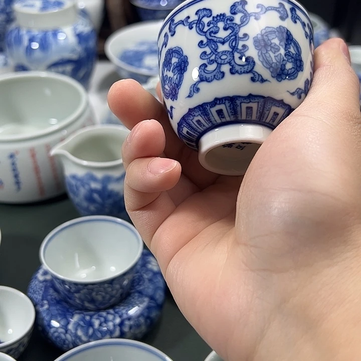 商***道微瑕柴窑点工直口杯