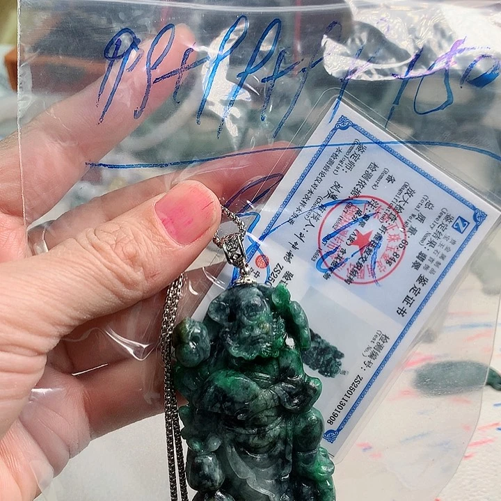 翡翠颈饰未镶嵌浮**雁成品