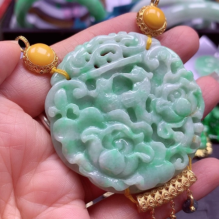 颈饰银S925镶嵌翡翠翡翠